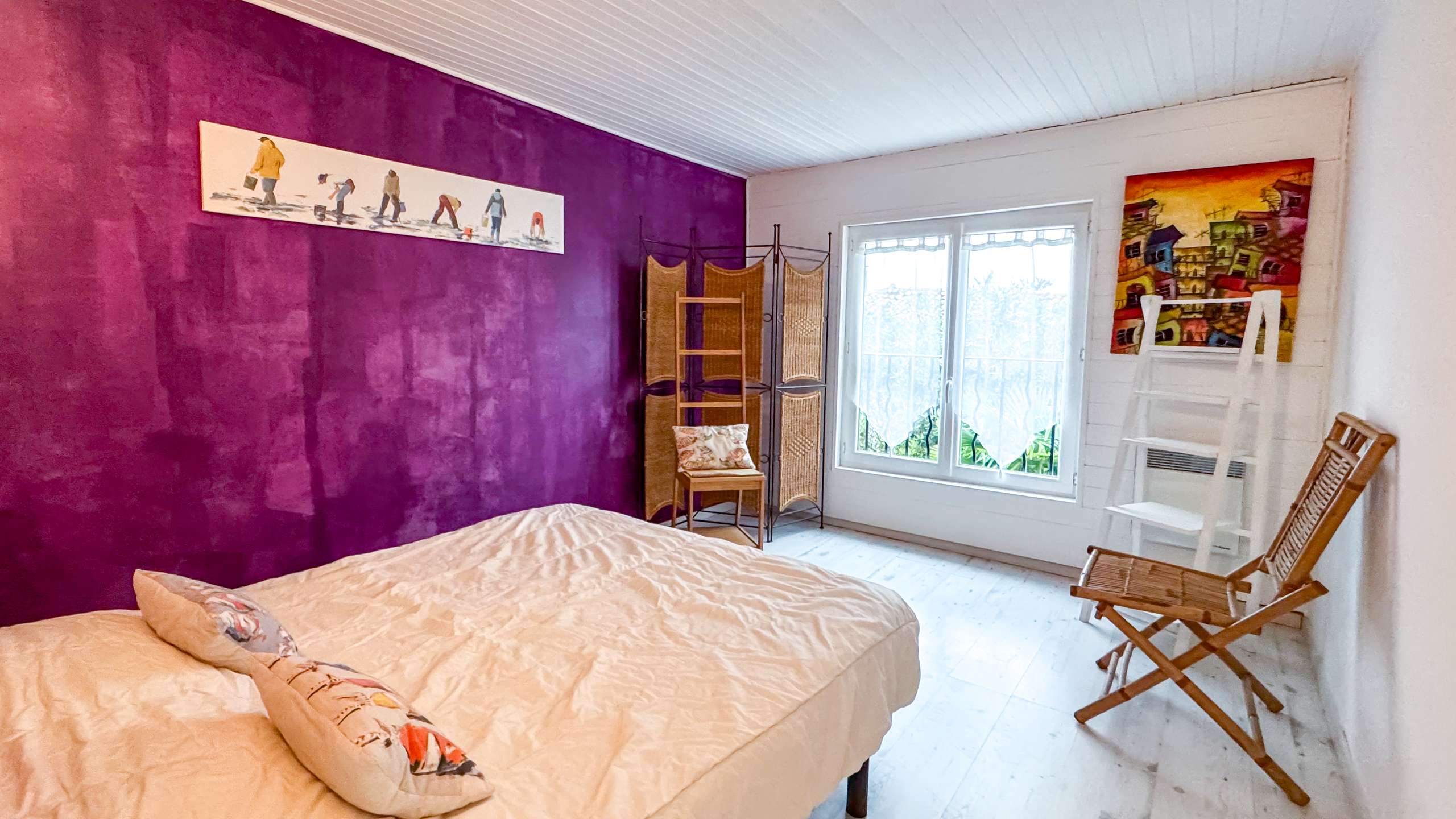 Photo 10: An accomodation located in Le Bois-Plage-en-R&eacute; on ile de R&eacute;.