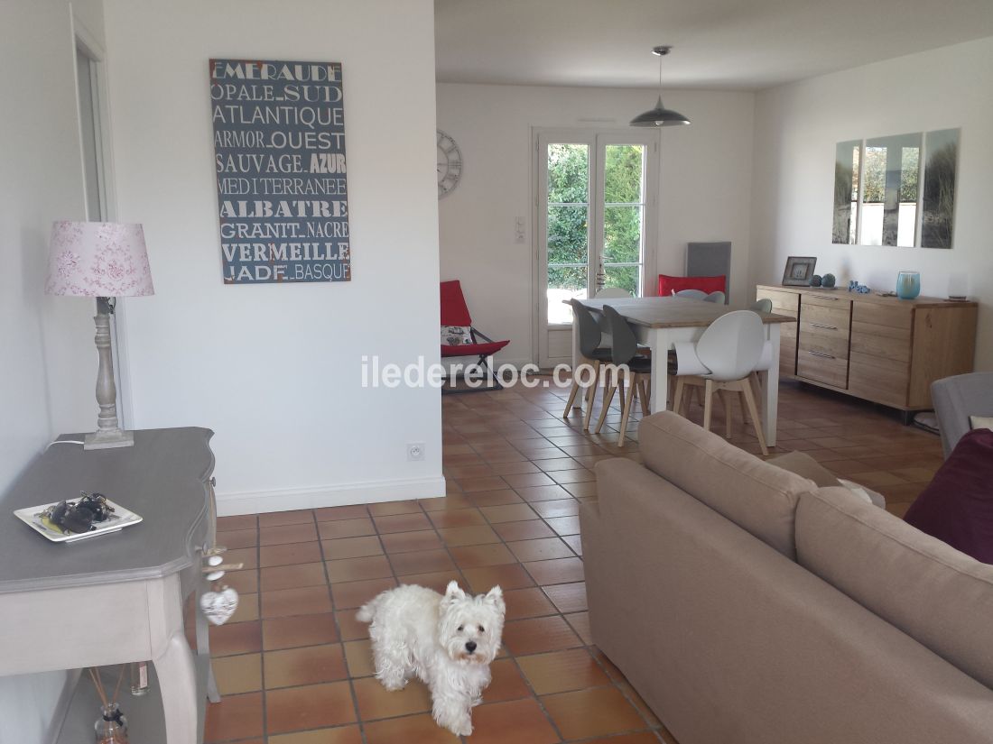 Photo 5: An accomodation located in Sainte-Marie-de-R&eacute; on ile de R&eacute;.