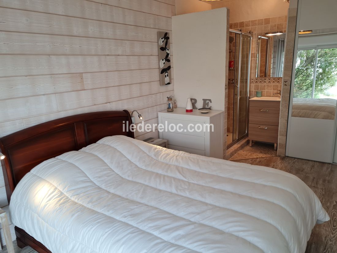 Photo 14: An accomodation located in Sainte-Marie-de-R&eacute; on ile de R&eacute;.