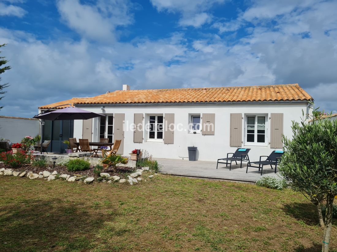 Photo 22: An accomodation located in Sainte-Marie-de-R&eacute; on ile de R&eacute;.