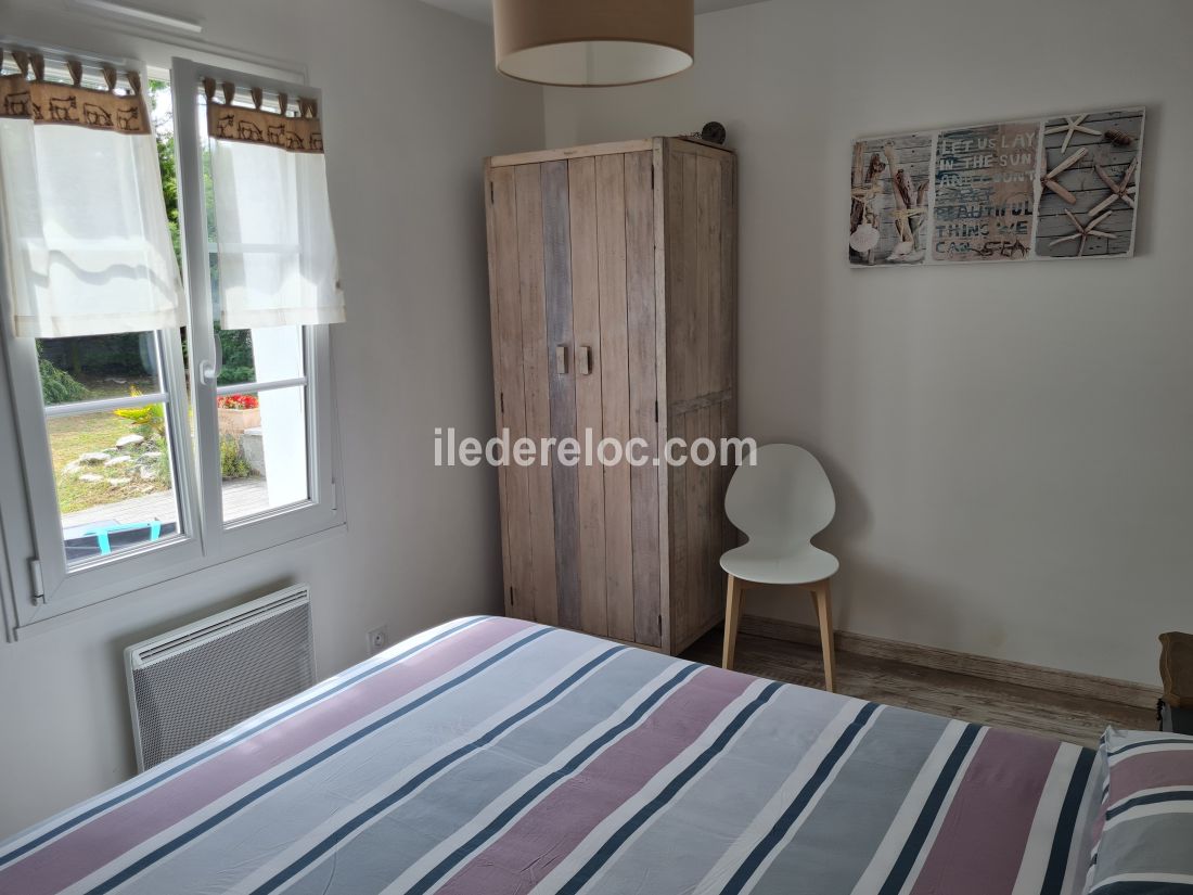 Photo 10: An accomodation located in Sainte-Marie-de-R&eacute; on ile de R&eacute;.