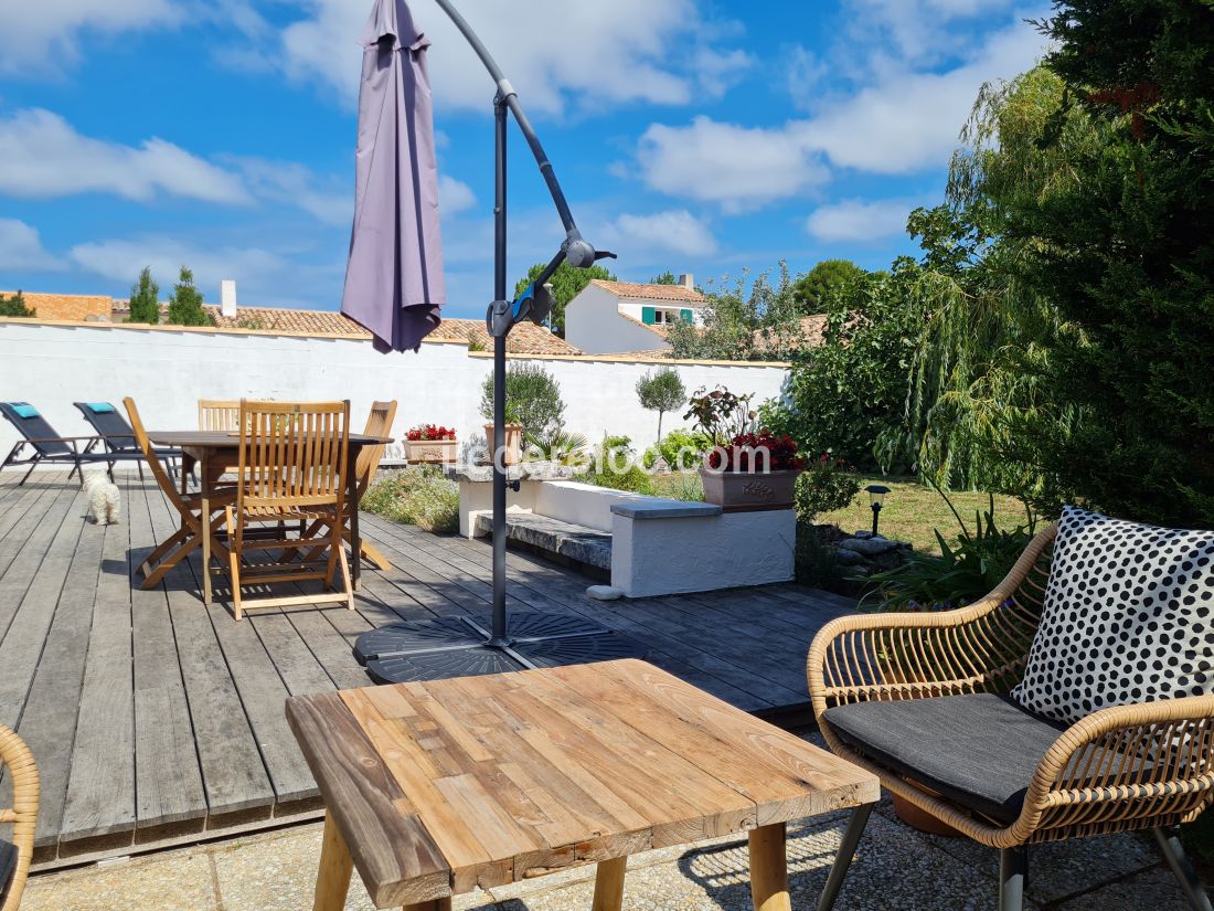 Photo 26: An accomodation located in Sainte-Marie-de-R&eacute; on ile de R&eacute;.