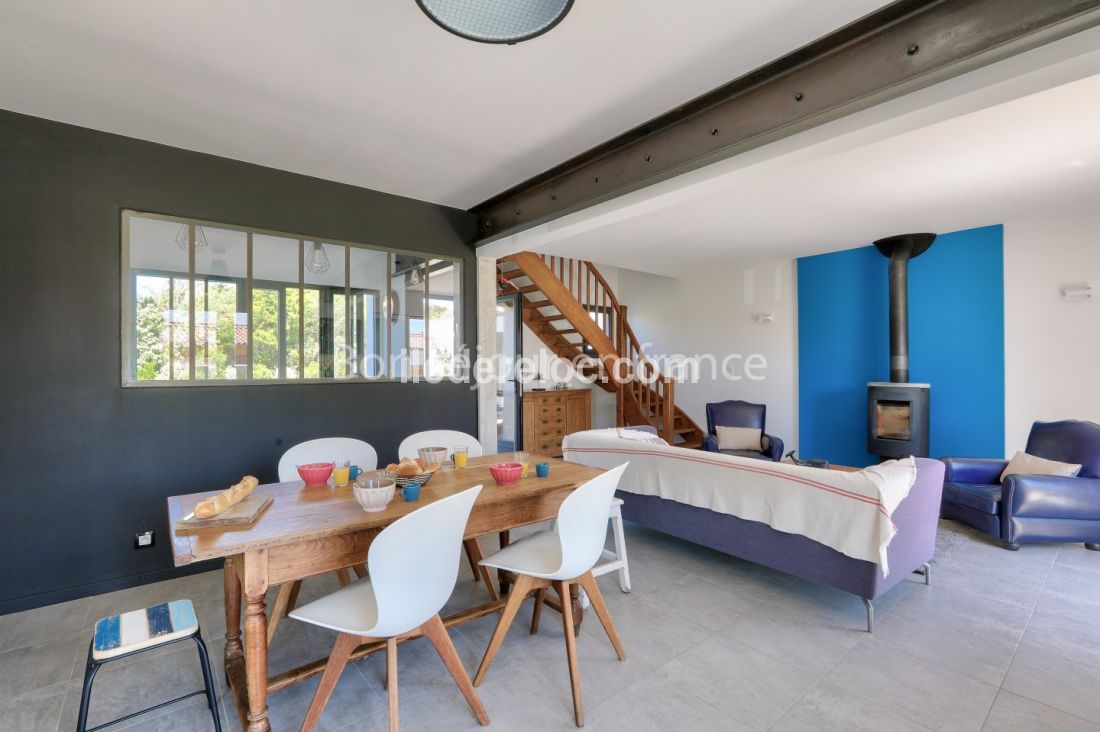 Photo 13: An accomodation located in Sainte-Marie-de-R&eacute; on ile de R&eacute;.