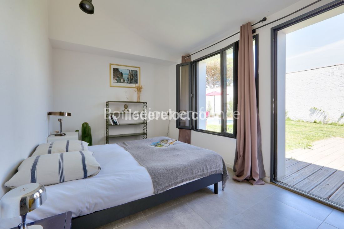 Photo 19: An accomodation located in Sainte-Marie-de-R&eacute; on ile de R&eacute;.