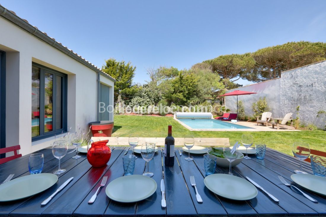 Photo 5: An accomodation located in Sainte-Marie-de-R&eacute; on ile de R&eacute;.