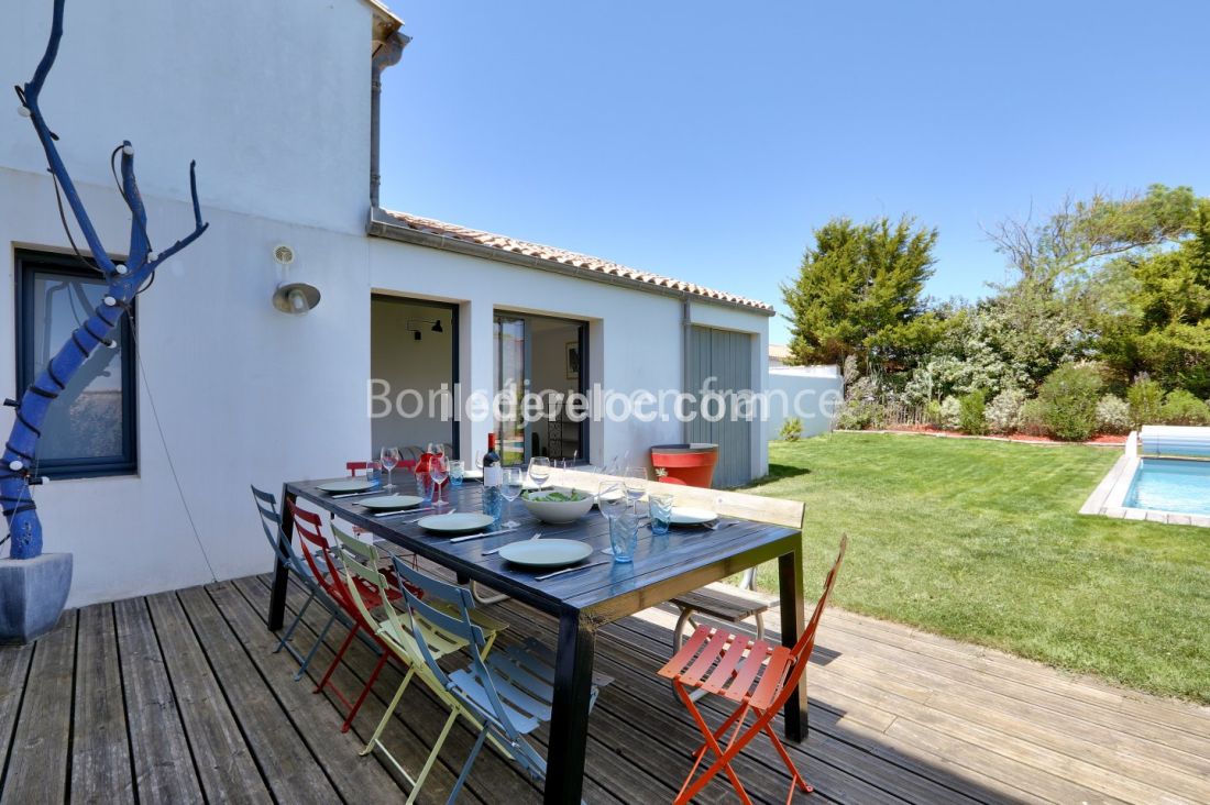 Photo 7: An accomodation located in Sainte-Marie-de-R&eacute; on ile de R&eacute;.