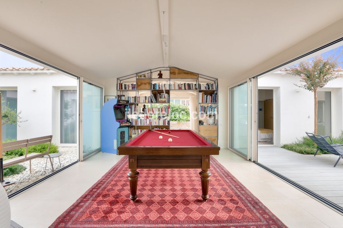 Photo 19: An accomodation located in Sainte-Marie-de-R&eacute; on ile de R&eacute;.