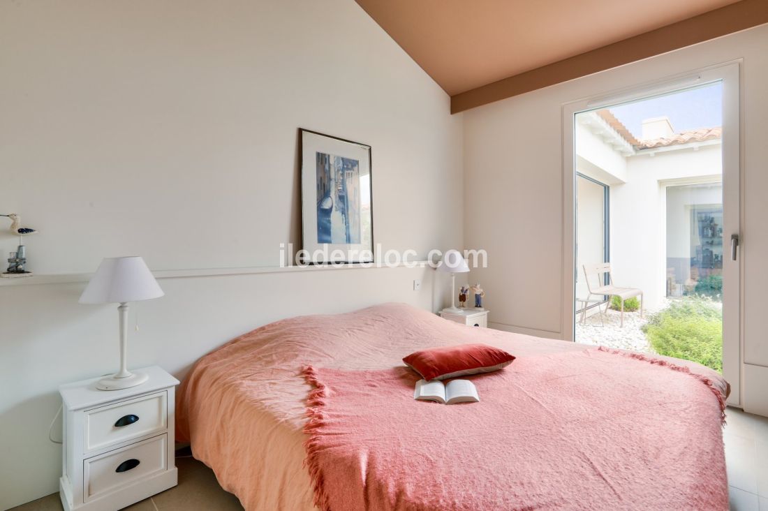 Photo 23: An accomodation located in Sainte-Marie-de-R&eacute; on ile de R&eacute;.