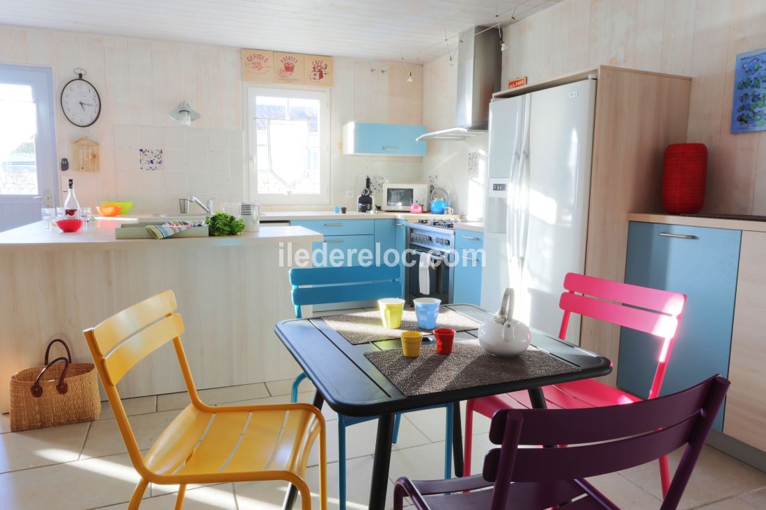 Photo 6: An accomodation located in Sainte-Marie-de-R&eacute; on ile de R&eacute;.