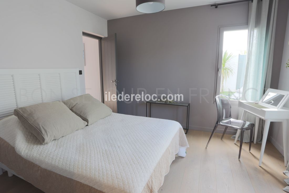 Photo 19: An accomodation located in La Flotte-en-R&eacute; on ile de R&eacute;.