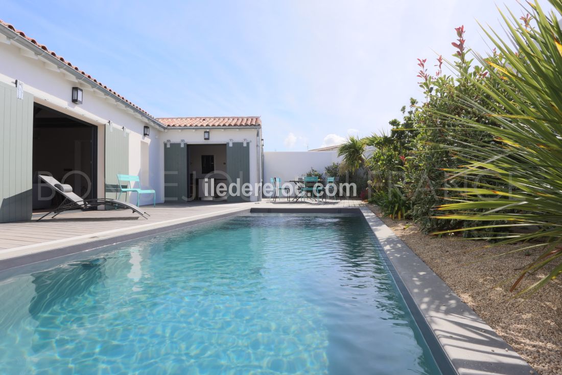 Photo 21: An accomodation located in La Flotte-en-R&eacute; on ile de R&eacute;.