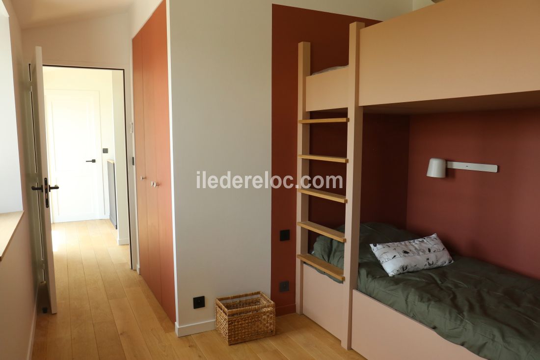 Photo 11: An accomodation located in Ars en R&eacute; on ile de R&eacute;.