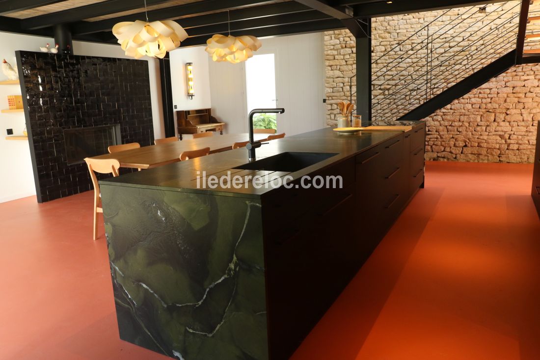 Photo 14: An accomodation located in Ars en R&eacute; on ile de R&eacute;.