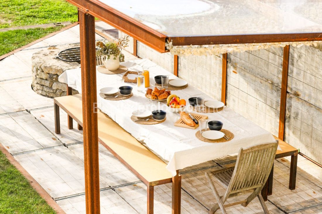 Photo 13: An accomodation located in Saint-Cl&eacute;ment-des-Baleines on ile de R&eacute;.