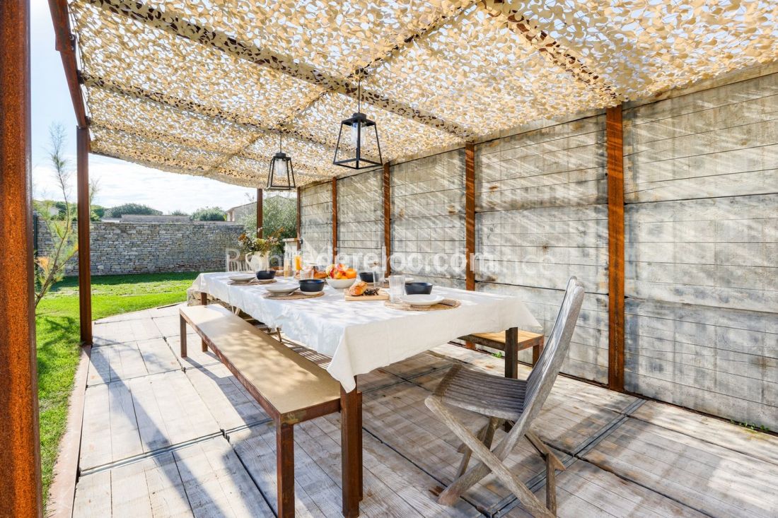 Photo 20: An accomodation located in Saint-Cl&eacute;ment-des-Baleines on ile de R&eacute;.