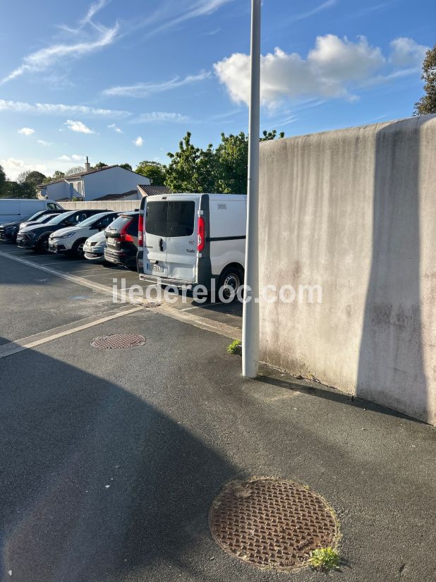 Photo 20: An accomodation located in La Flotte-en-R&eacute; on ile de R&eacute;.