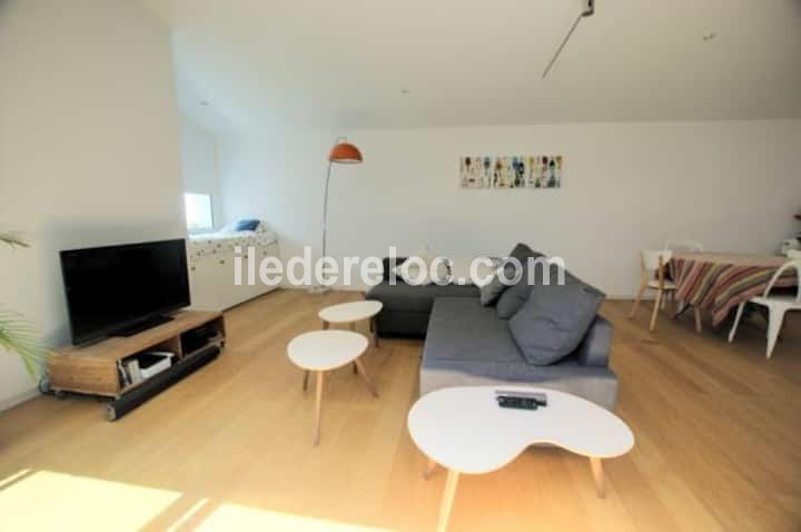 Photo 4: An accomodation located in La Flotte-en-R&eacute; on ile de R&eacute;.