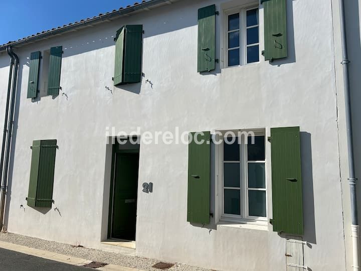 Photo 19: An accomodation located in La Flotte-en-R&eacute; on ile de R&eacute;.