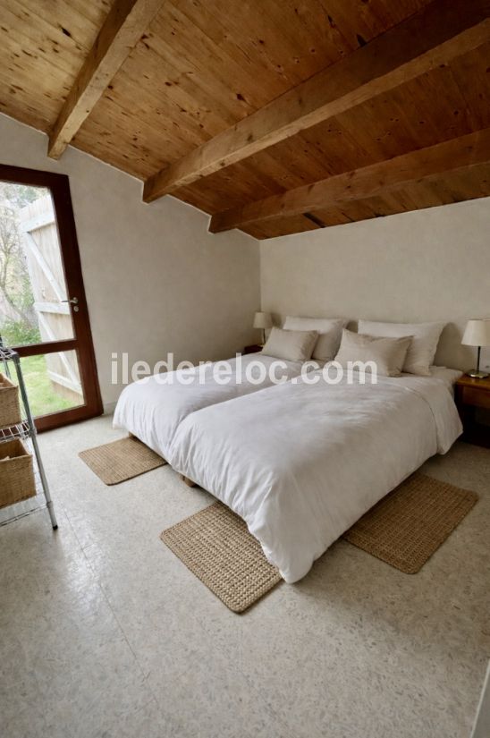 Photo 7: An accomodation located in Saint-Cl&eacute;ment-des-Baleines on ile de R&eacute;.