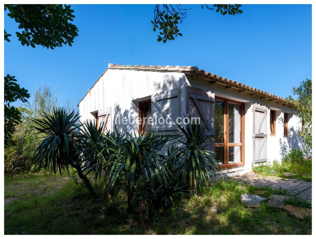 Photo 21: An accomodation located in Saint-Cl&eacute;ment-des-Baleines on ile de R&eacute;.