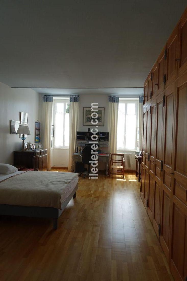 Photo 14: An accomodation located in Saint-Martin-de-R&eacute; on ile de R&eacute;.