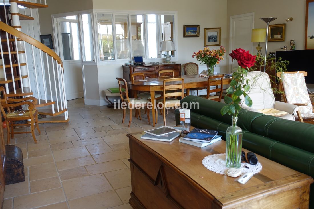 Photo 19: An accomodation located in Saint-Martin-de-R&eacute; on ile de R&eacute;.