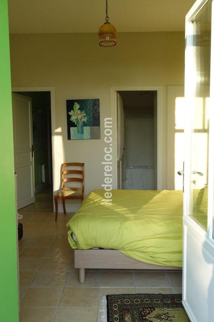 Photo 20: An accomodation located in Saint-Martin-de-R&eacute; on ile de R&eacute;.