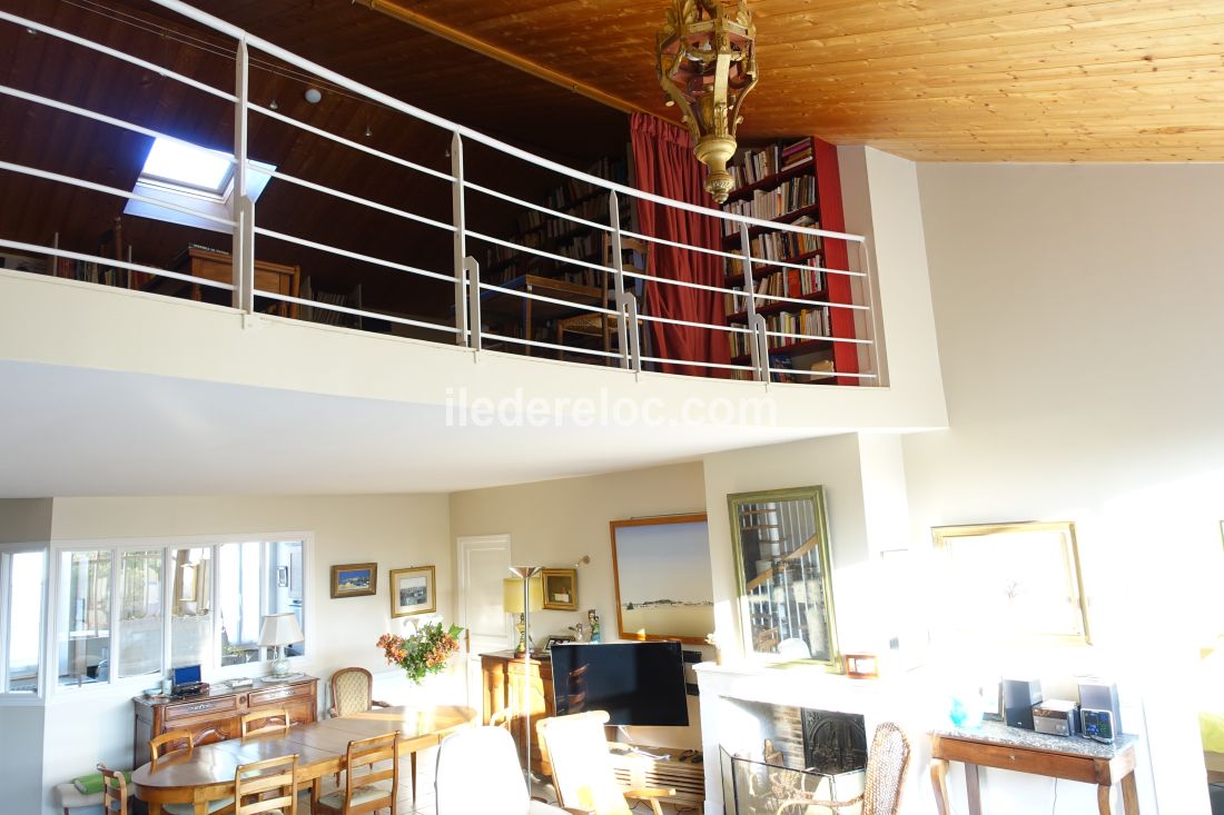 Photo 23: An accomodation located in Saint-Martin-de-R&eacute; on ile de R&eacute;.