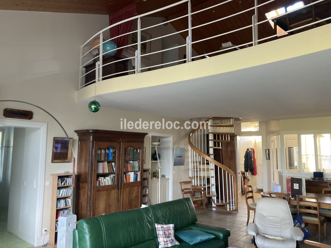 Photo 44: An accomodation located in Saint-Martin-de-R&eacute; on ile de R&eacute;.