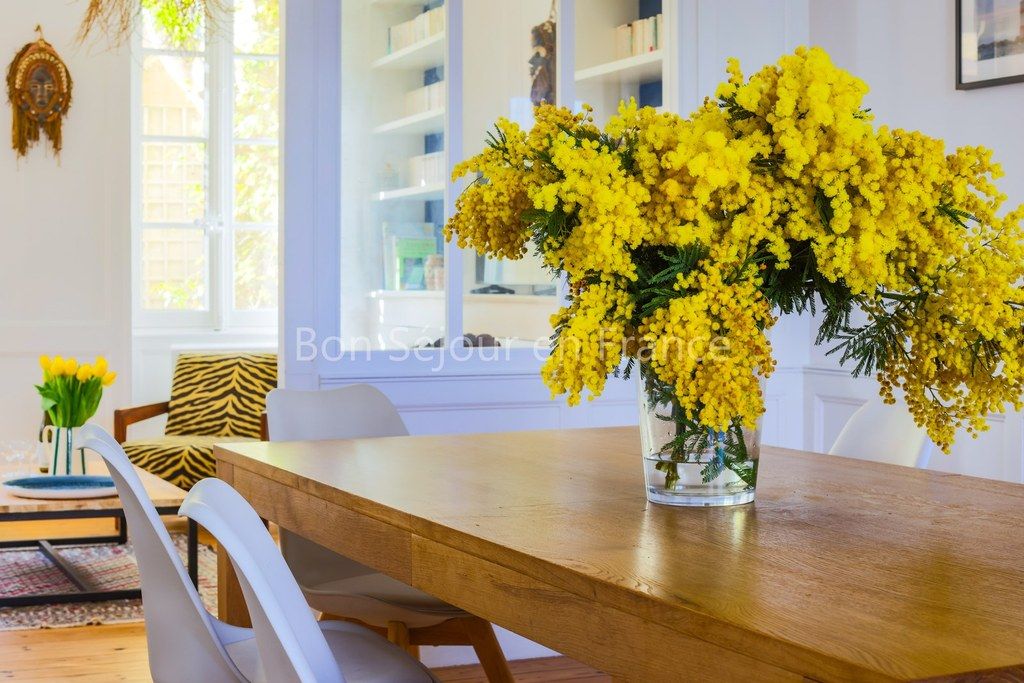 Photo 9: An accomodation located in Saint-Martin-de-R&eacute; on ile de R&eacute;.