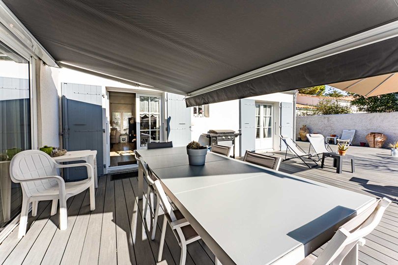 Photo 9: An accomodation located in Le Bois-Plage-en-R&eacute; on ile de R&eacute;.