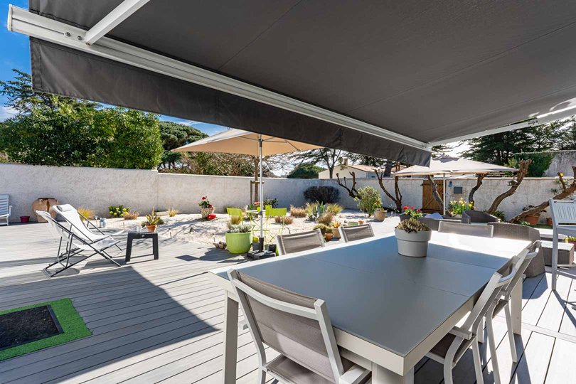 Photo 11: An accomodation located in Le Bois-Plage-en-R&eacute; on ile de R&eacute;.