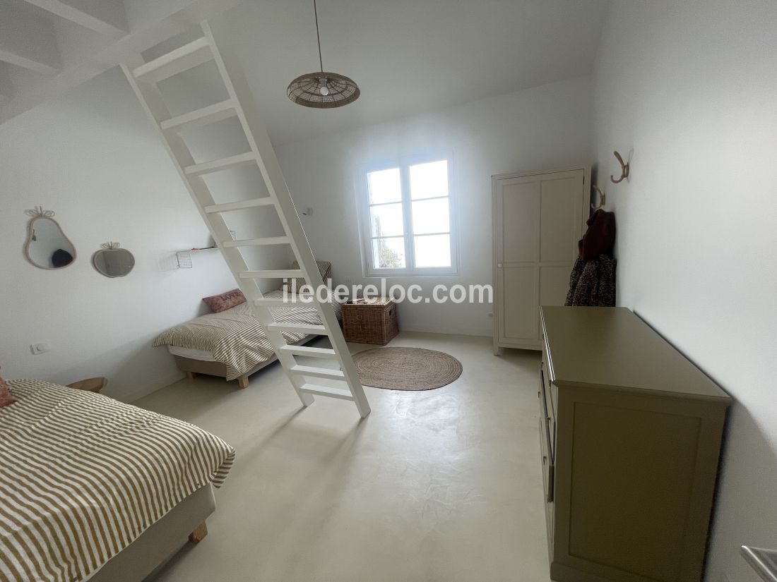 Photo 9: An accomodation located in La Couarde-sur-mer on ile de R&eacute;.