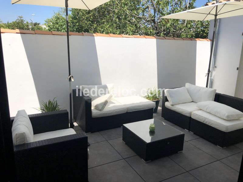 Photo 6: An accomodation located in Le Bois-Plage-en-R&eacute; on ile de R&eacute;.