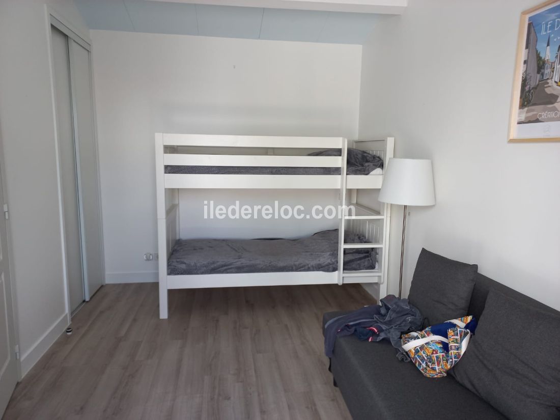 Photo 5: An accomodation located in Les Portes-en-R&eacute; on ile de R&eacute;.