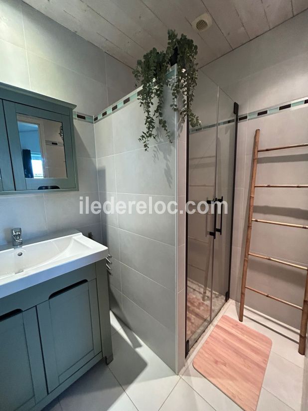 Photo 23: An accomodation located in La Couarde-sur-mer on ile de R&eacute;.