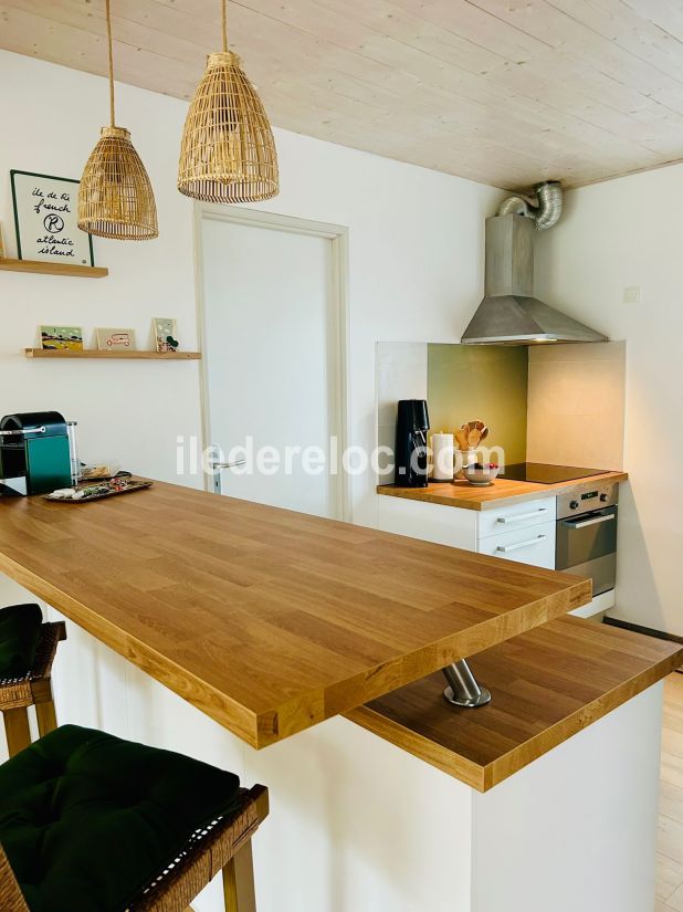 Photo 14: An accomodation located in La Couarde-sur-mer on ile de R&eacute;.