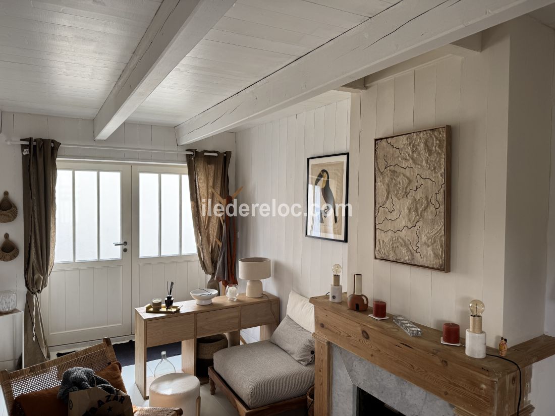 Photo 6: An accomodation located in Ars en R&eacute; on ile de R&eacute;.