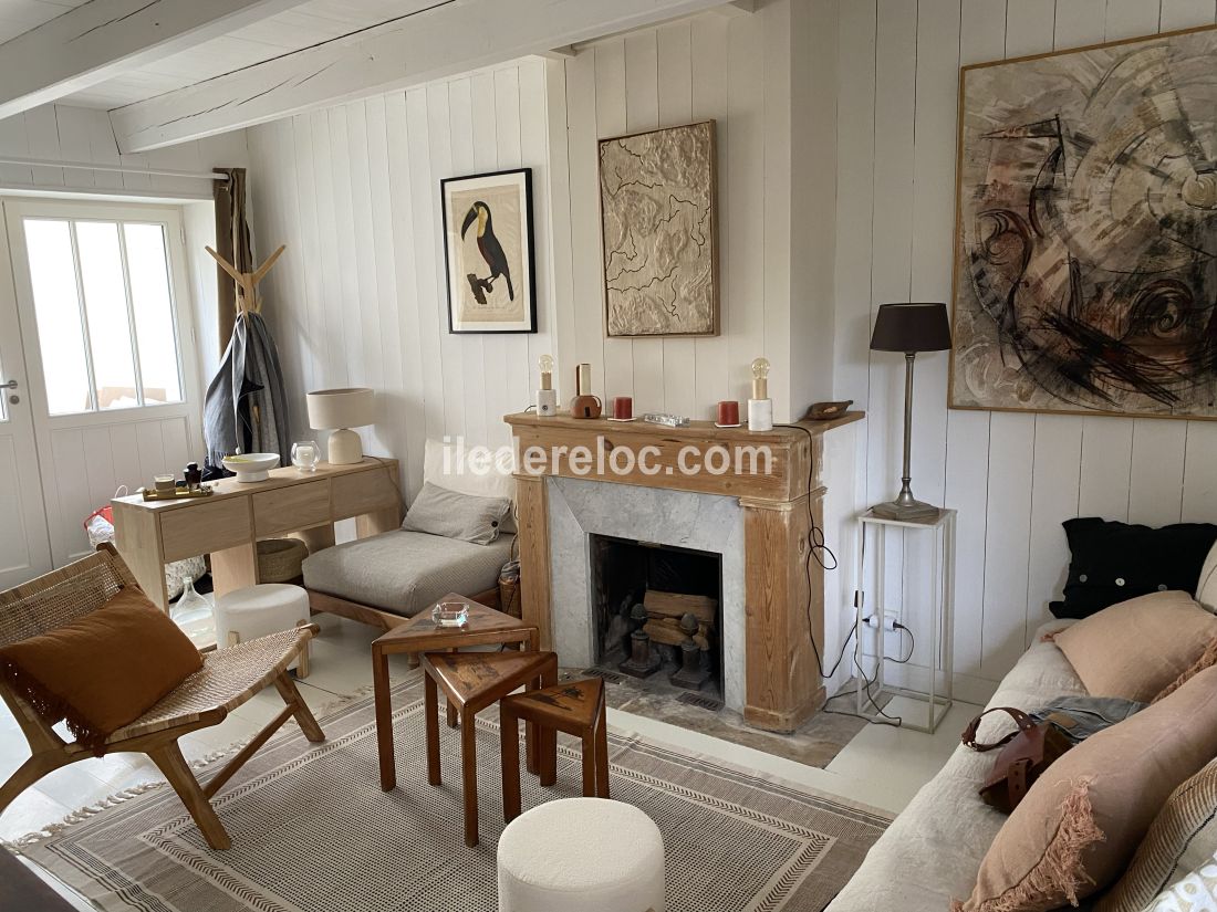 Photo 8: An accomodation located in Ars en R&eacute; on ile de R&eacute;.