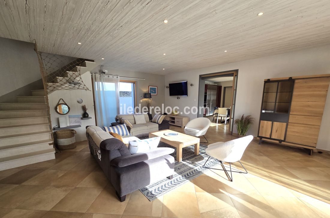 Photo 8: An accomodation located in La Couarde-sur-mer on ile de R&eacute;.