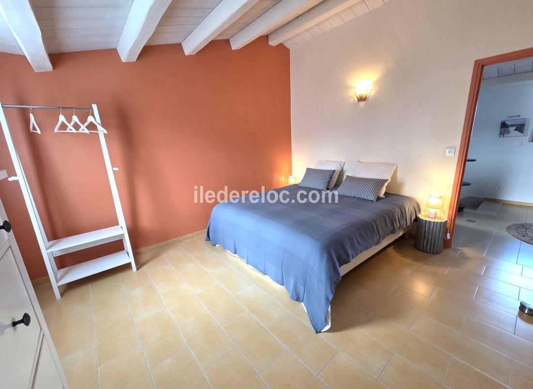 Photo 31: An accomodation located in La Couarde-sur-mer on ile de R&eacute;.