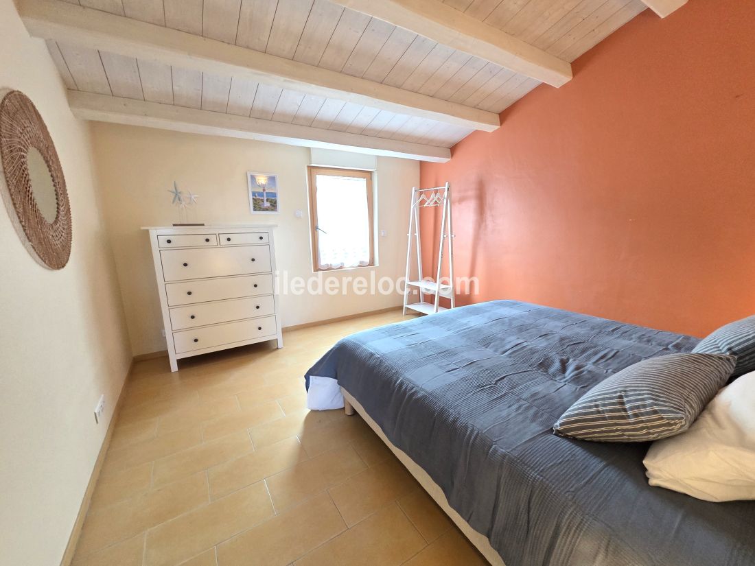 Photo 30: An accomodation located in La Couarde-sur-mer on ile de R&eacute;.