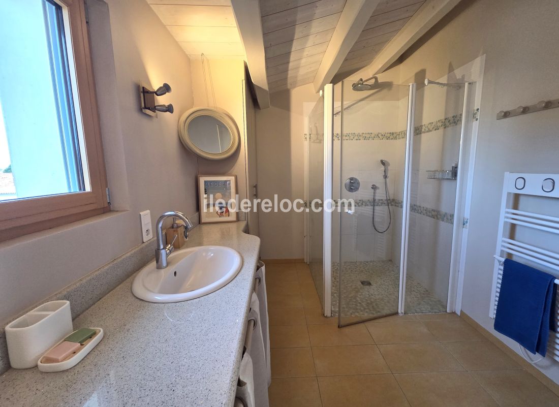 Photo 40: An accomodation located in La Couarde-sur-mer on ile de R&eacute;.