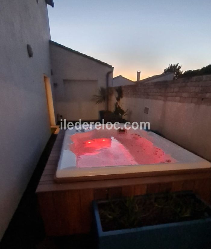 Photo 50: An accomodation located in La Couarde-sur-mer on ile de R&eacute;.