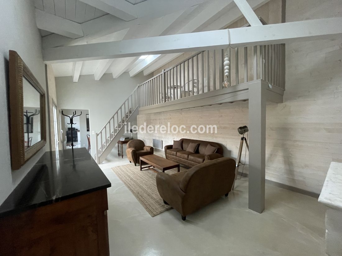 Photo 13: An accomodation located in La Couarde-sur-mer on ile de R&eacute;.