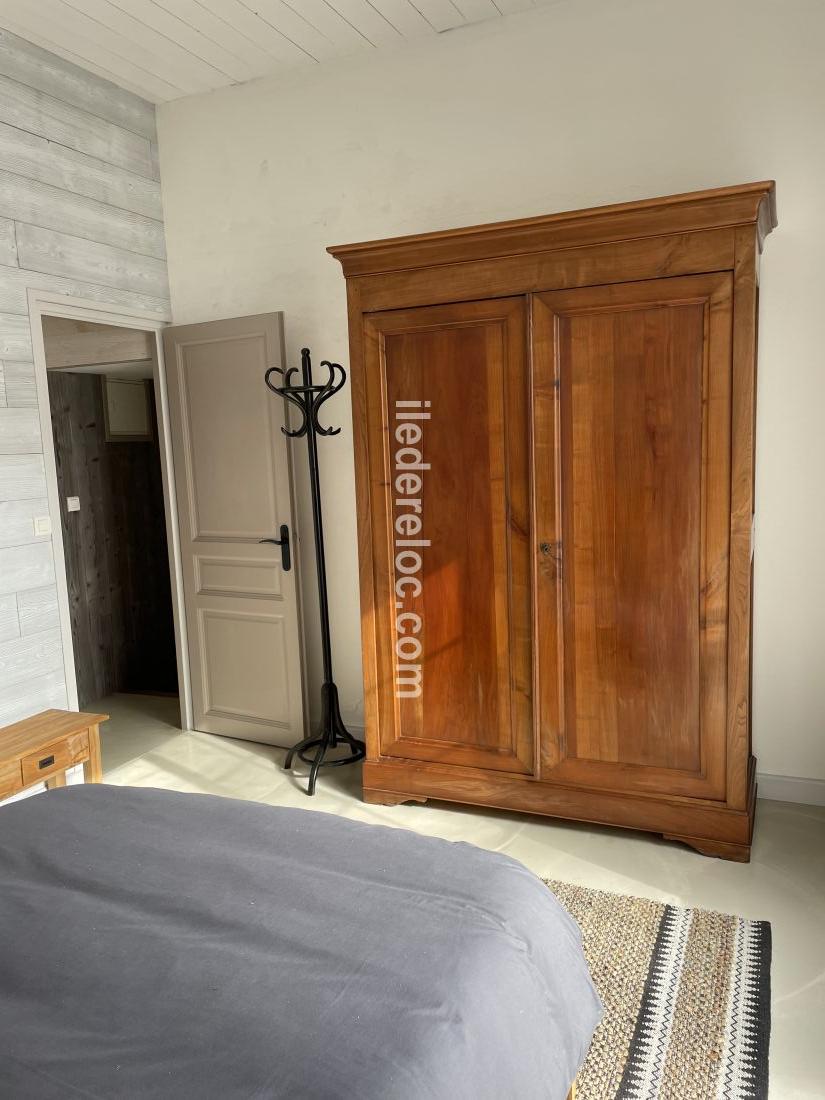 Photo 22: An accomodation located in La Couarde-sur-mer on ile de R&eacute;.