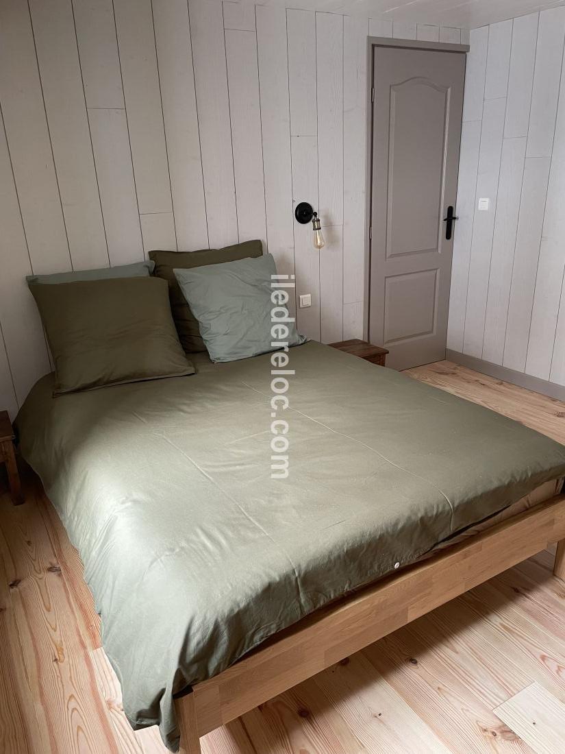 Photo 25: An accomodation located in La Couarde-sur-mer on ile de R&eacute;.