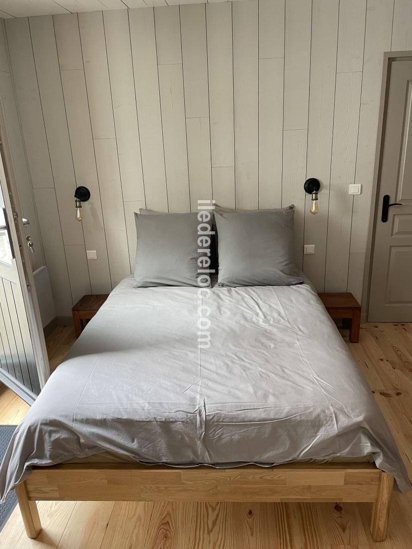 Photo 30: An accomodation located in La Couarde-sur-mer on ile de R&eacute;.