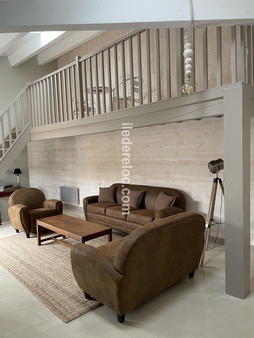 Photo 14: An accomodation located in La Couarde-sur-mer on ile de R&eacute;.