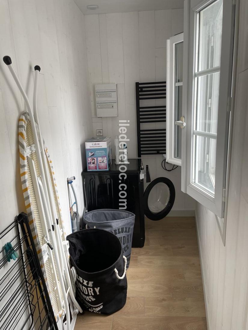 Photo 40: An accomodation located in La Couarde-sur-mer on ile de R&eacute;.